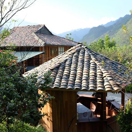 Tom'S Du Gia Homestay Làng Cac Exteriér fotografie