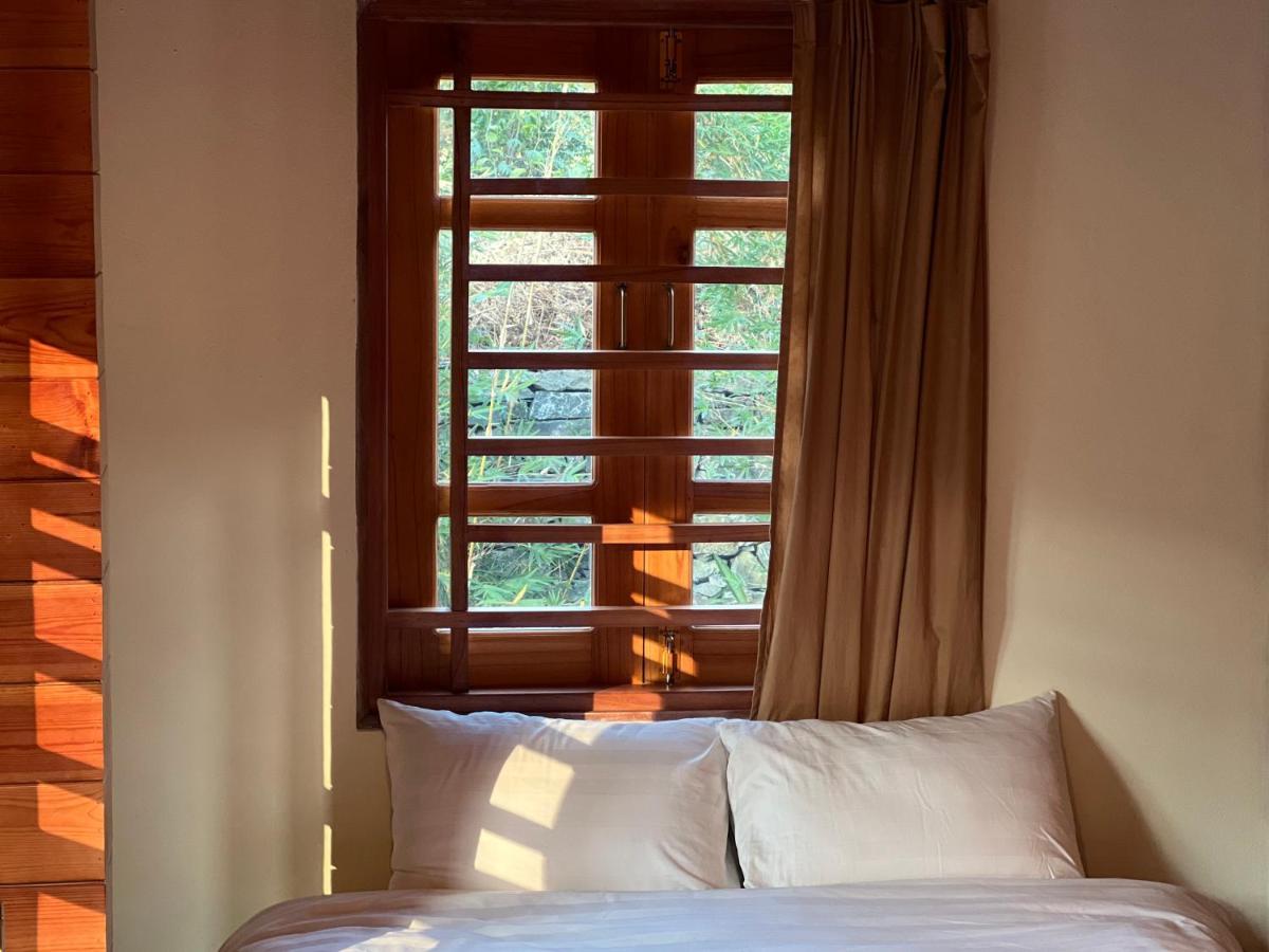 Tom'S Du Gia Homestay Làng Cac Exteriér fotografie