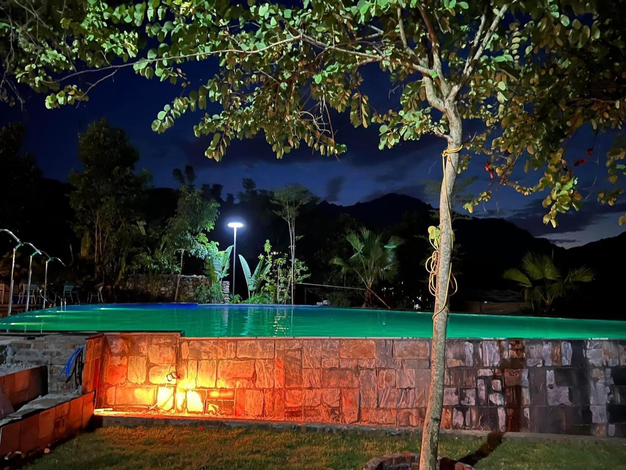 Tom'S Du Gia Homestay Làng Cac Exteriér fotografie